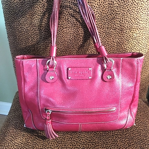 Kate Spade- MAKE OFFER!!! Burgundy Purse.. will not last long at this price!! - Picture 1 of 6